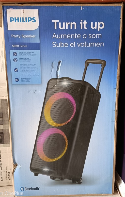 philips party speaker 160w, battery inbuilt. trolly+wheels