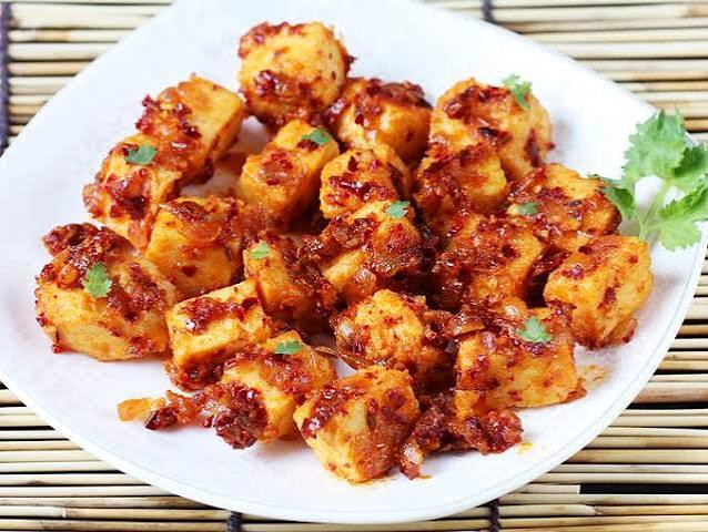 Garlic Paneer (The Urban Cafe)
