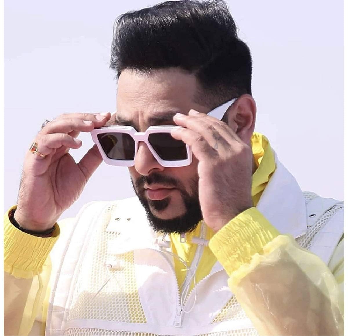 IFLASH Unisex Adult Square Sunglasses (Chashma) White Frame